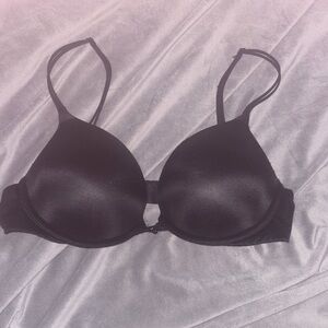 Victoria's Secret Very Sexy push up Sleek Black Bra. One of my favorites…